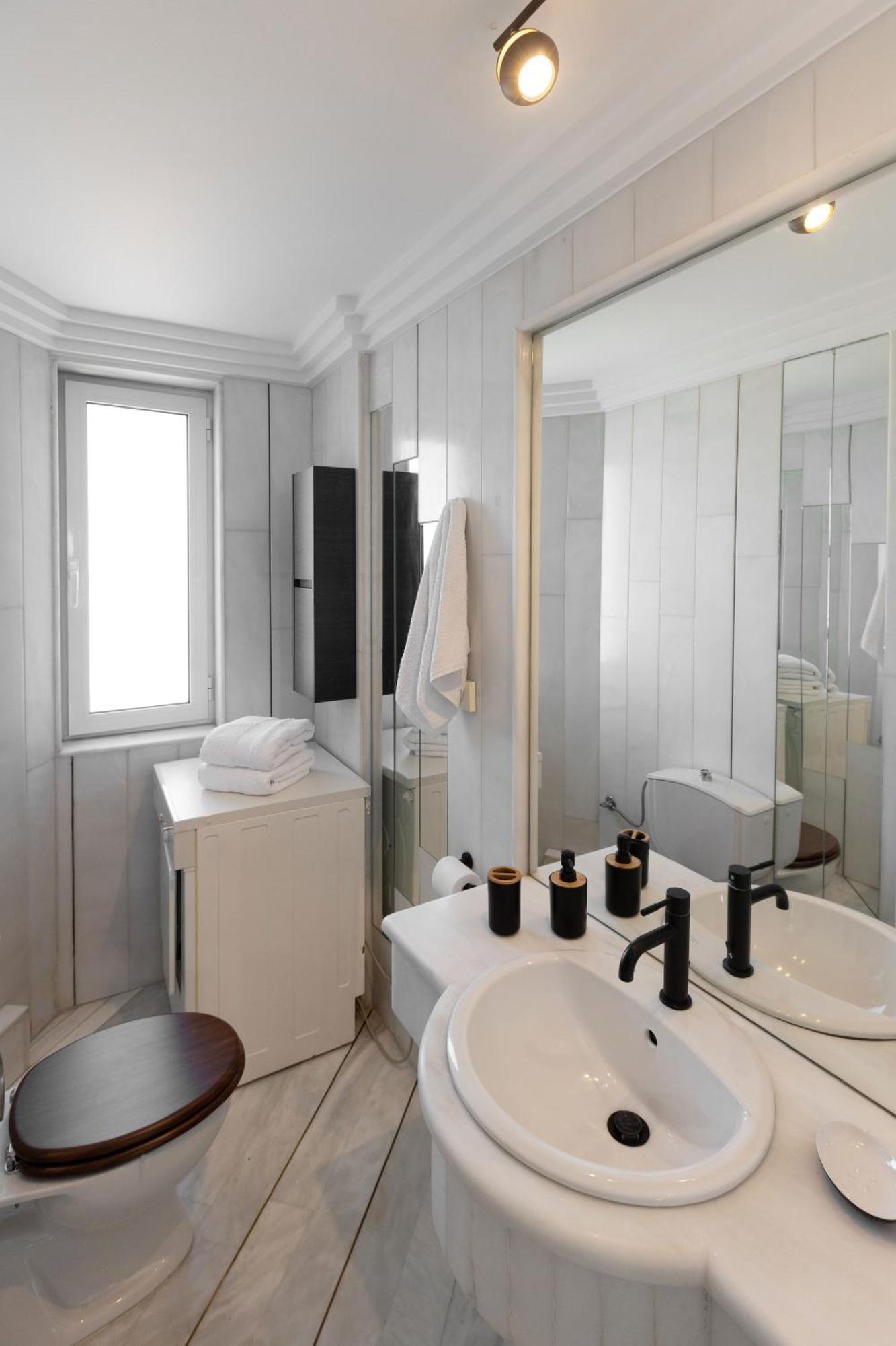 Nice Sea View Elegant Apartment Athens Exterior photo